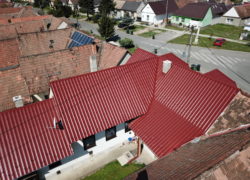 Typ krytiny : SYMETRA roșu-maro – RAL3009