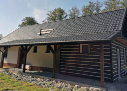 Typ krytiny : Skridplech neagră mat – RAL9005 MAT