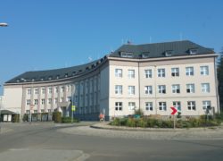 Typ krytiny : Acoperiș pliat gri RAL 7016
